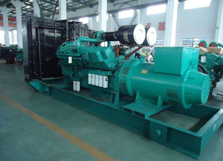 雨花800kw康明斯柴油发电机组图片 雨花800kw康明斯柴油发电机组图片
